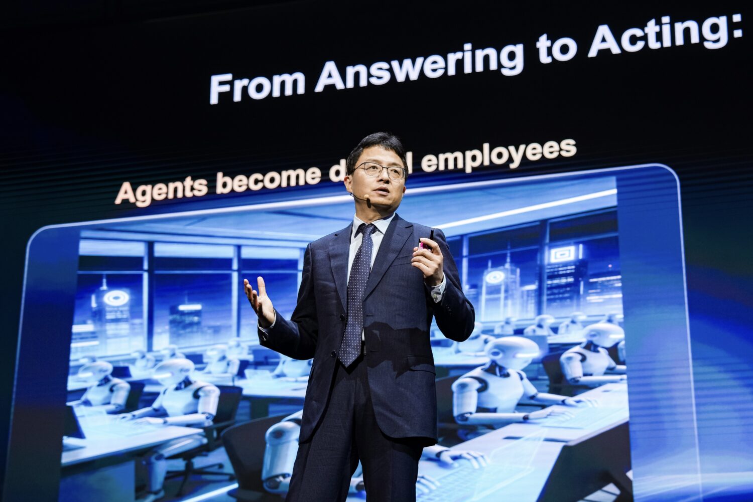 Huawei lance la solution d'infrastructure de données  full-stack des data centers d'IA