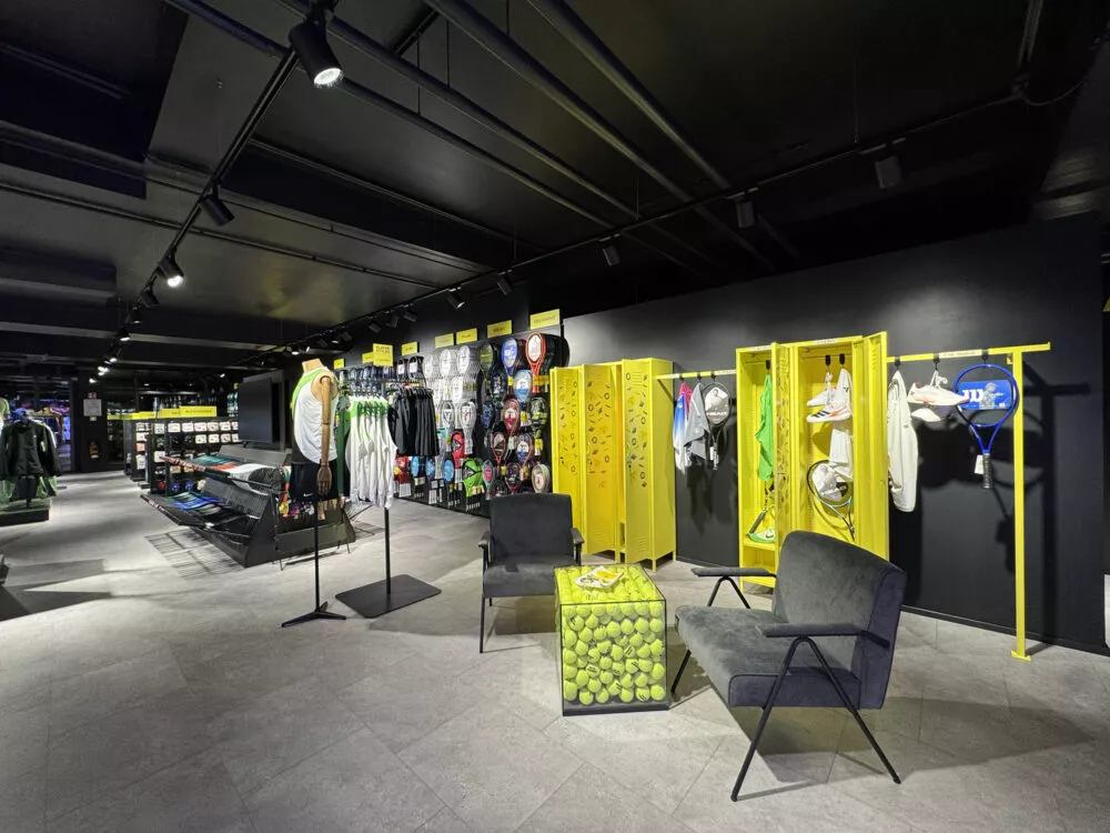 À quelques jours de Roland-Garros, Tennis-Point ouvre une boutique à Paris