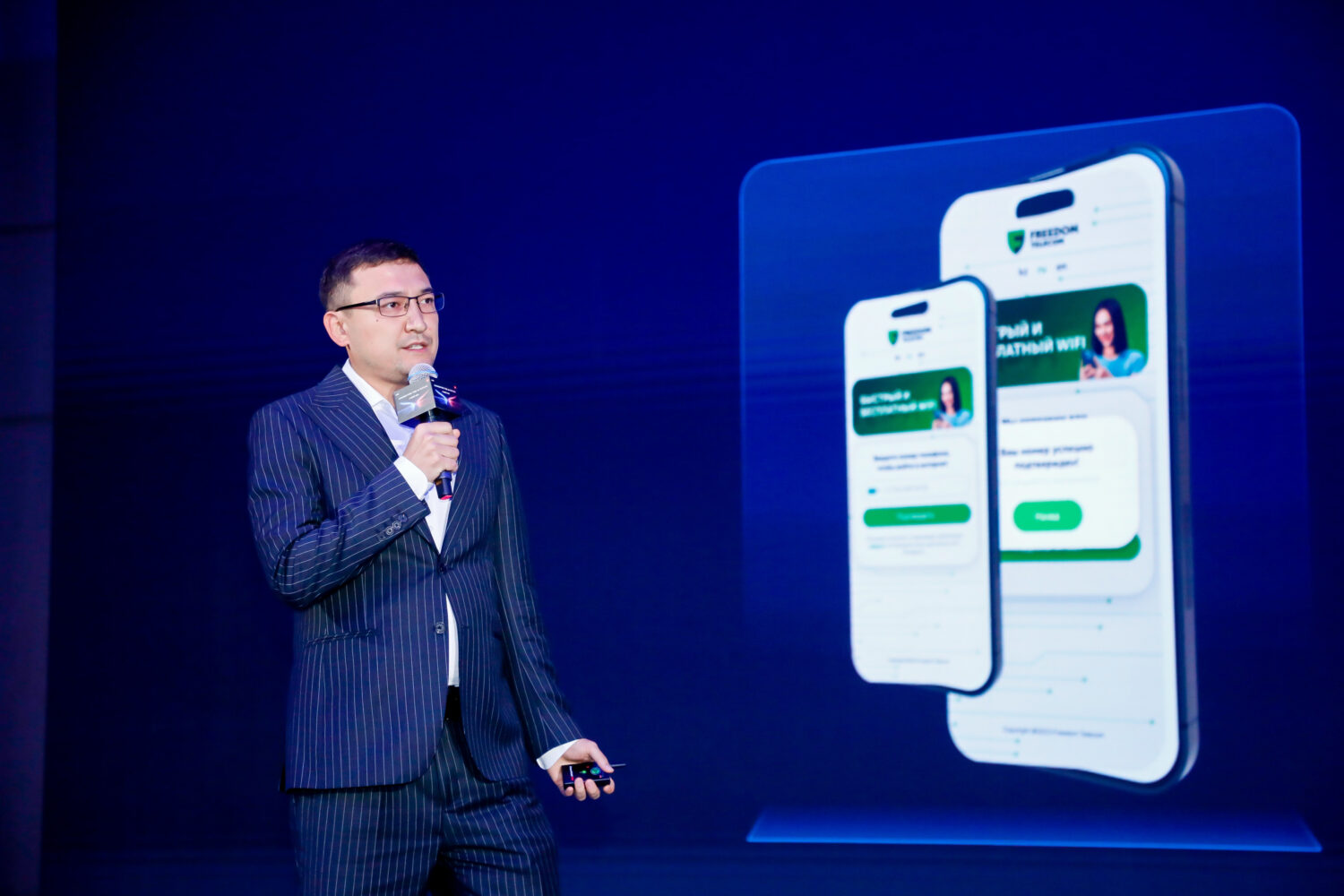 Director of Wi-Fi Networks at Freedom Telecom spoke at H3C Navigate Summit-jpg