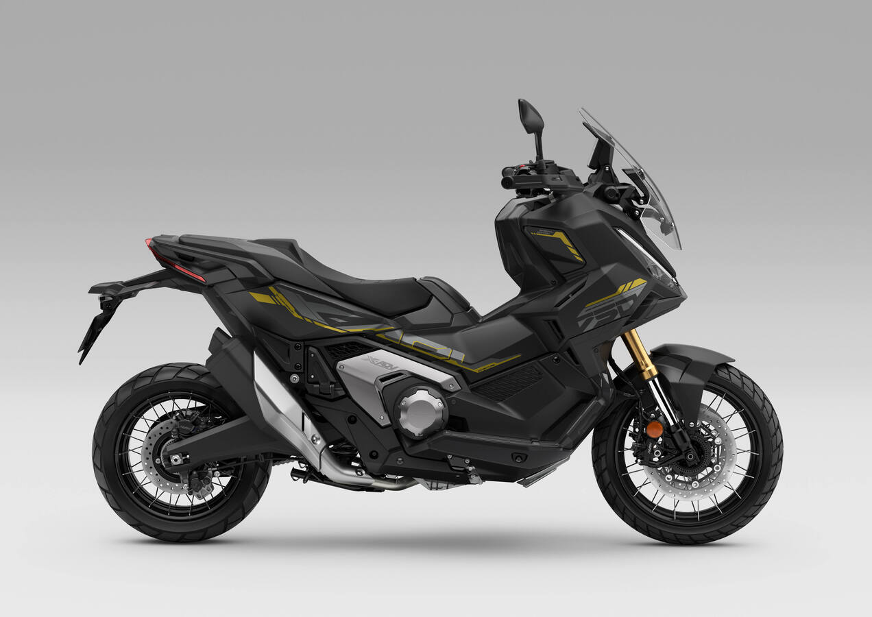 58335827YMHondaX-ADV-jpg
