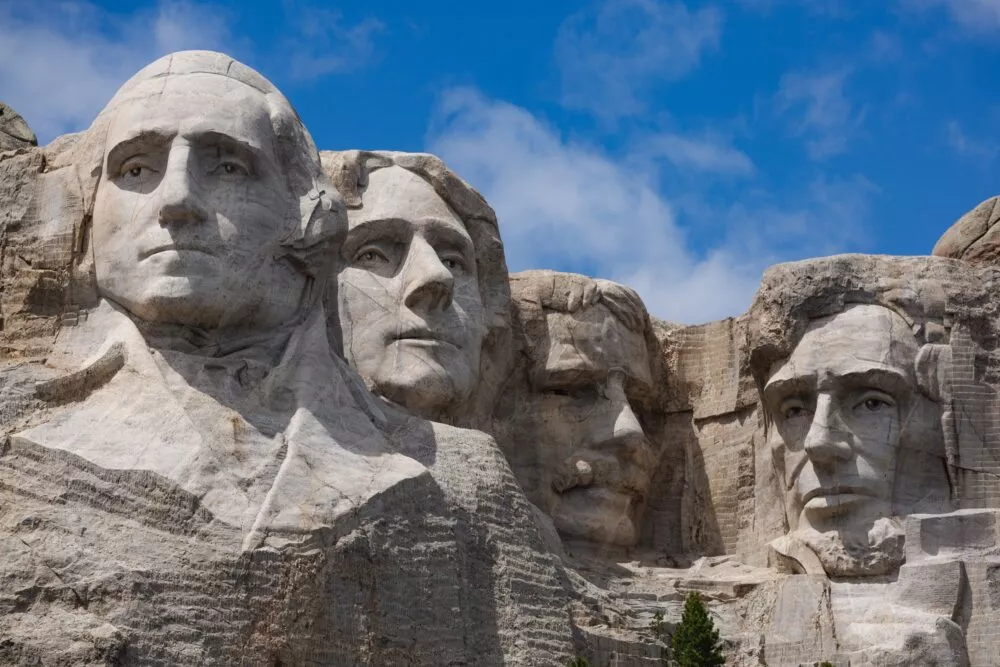 250 ANS DES ÉTATS-UNIS : COMMENT TRUMP S'APPROPRIE LES PÈRES FONDATEURS