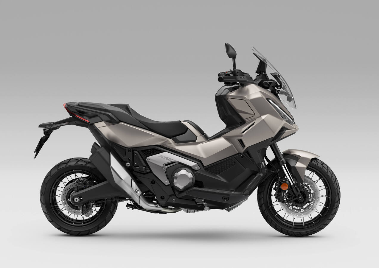 58336327YMHondaX-ADV-jpg