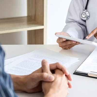 Troubles de l'érection : les Français cumulent les idées reçues, le médecin reste le principal antidote