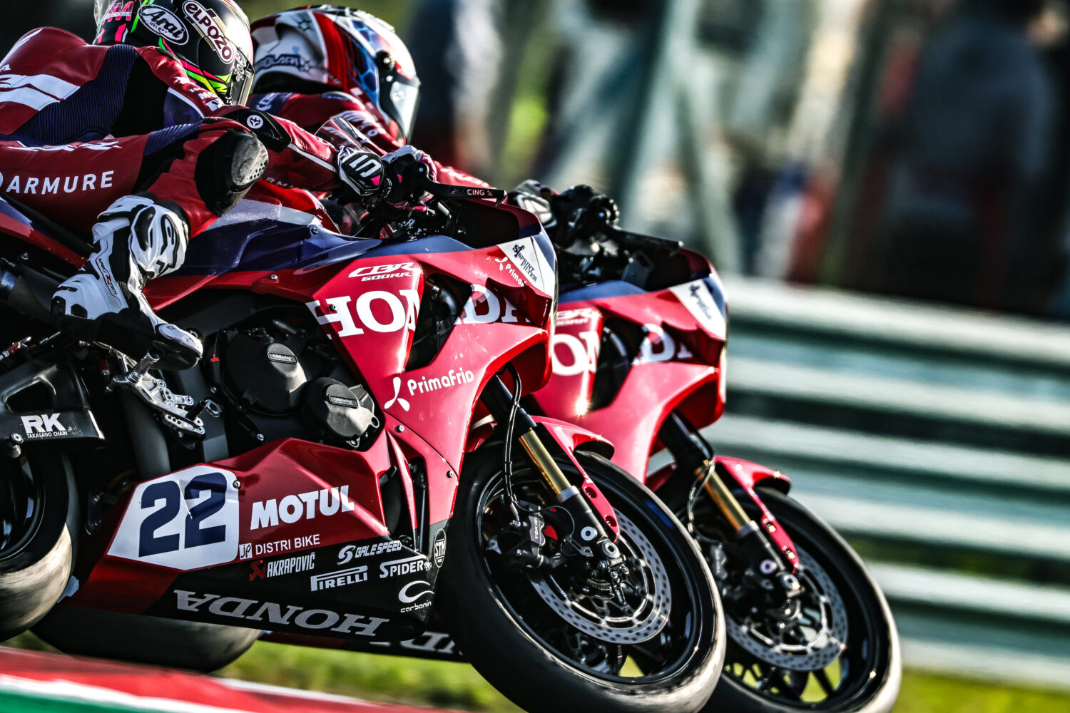 Le team Honda WorldSSP poursuit sa progression à Cremona malgré un week-end frustrant