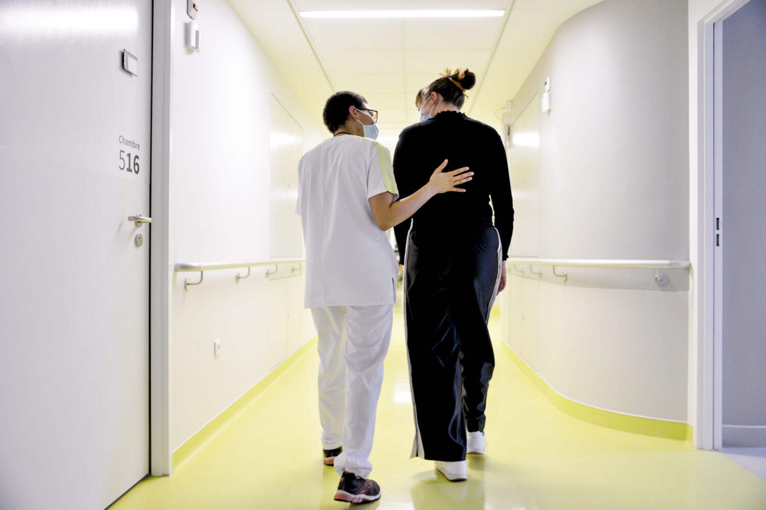Lutte contre le cancer : les députés européens veulent ouvrir l'accès aux centres de pointe, un modèle déjà incarné à Lyon, Toulouse ou Marseille