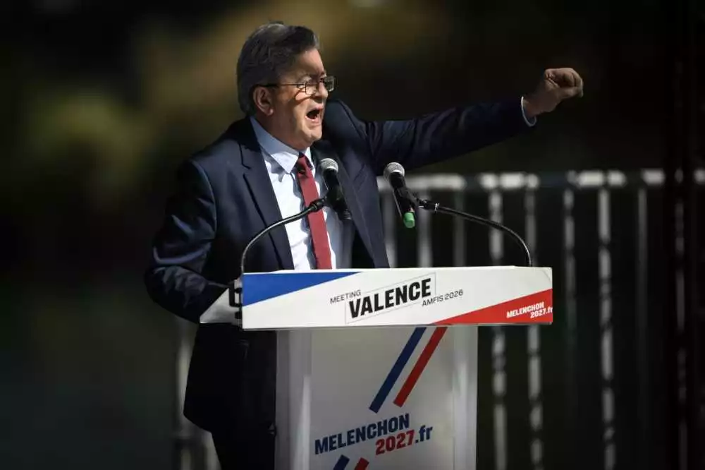 [FACT-CHECK] Annuler une partie de la dette de la France ? La proposition de LFI face aux obstacles juridiques et politiques