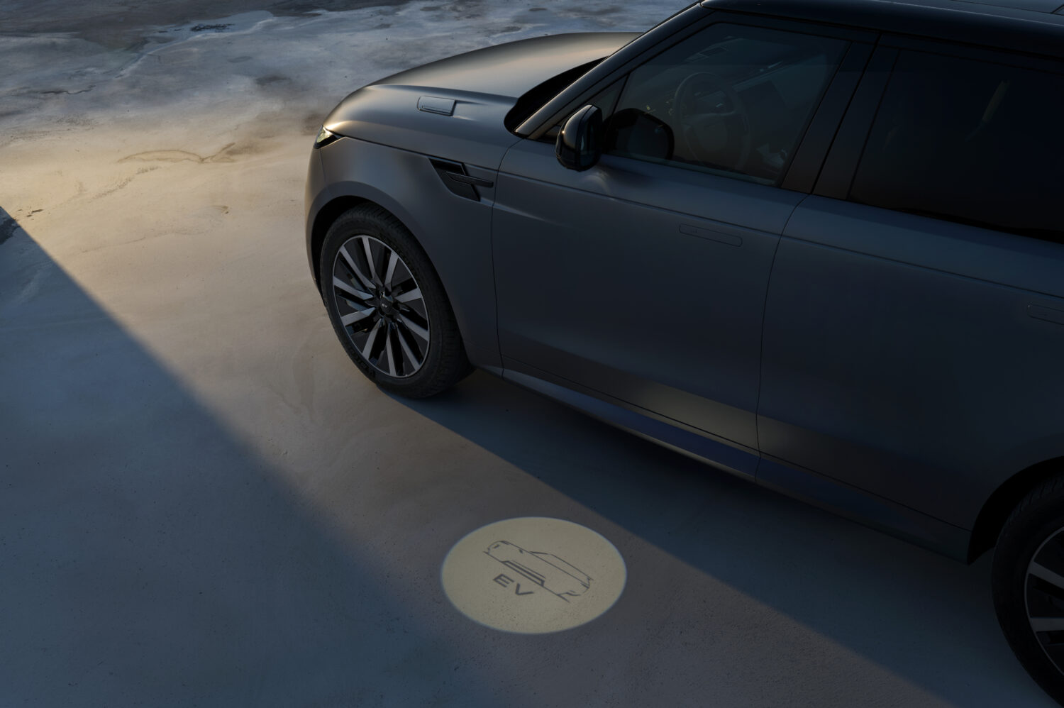 RANGE ROVER SPORT ELECTRIC : LE LUXE SPORTIF À SON APOGÉE
