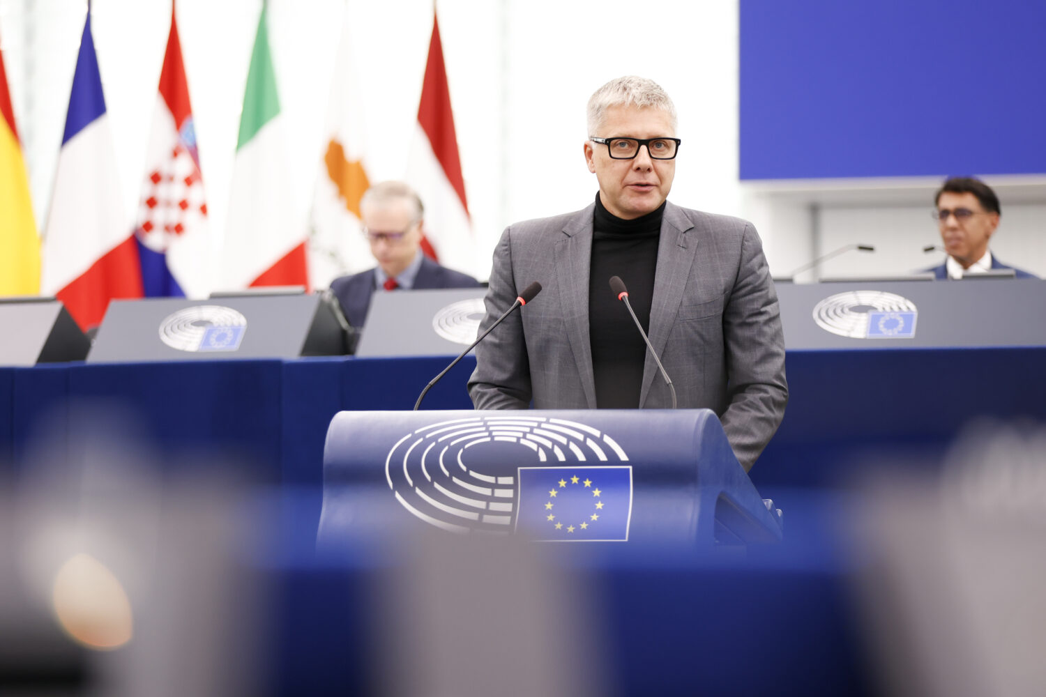 Budget de l’UE 2027 : l’accent mis sur les transports, l’énergie, la recherche, le climat et l’agriculture