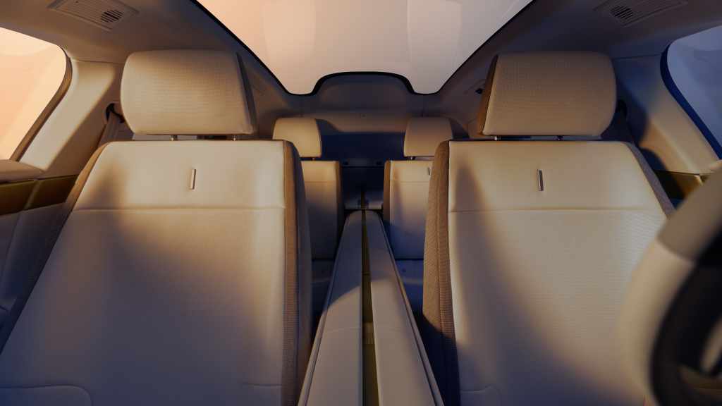 Type01GLFrontSeat16x9-jpg
