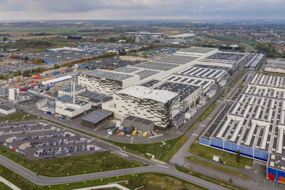 ACC unveils its 5 millionth ‘Made in France’ cell for electric vehicle batteries at the 2026 Paris Motor Show alongside the PFA
