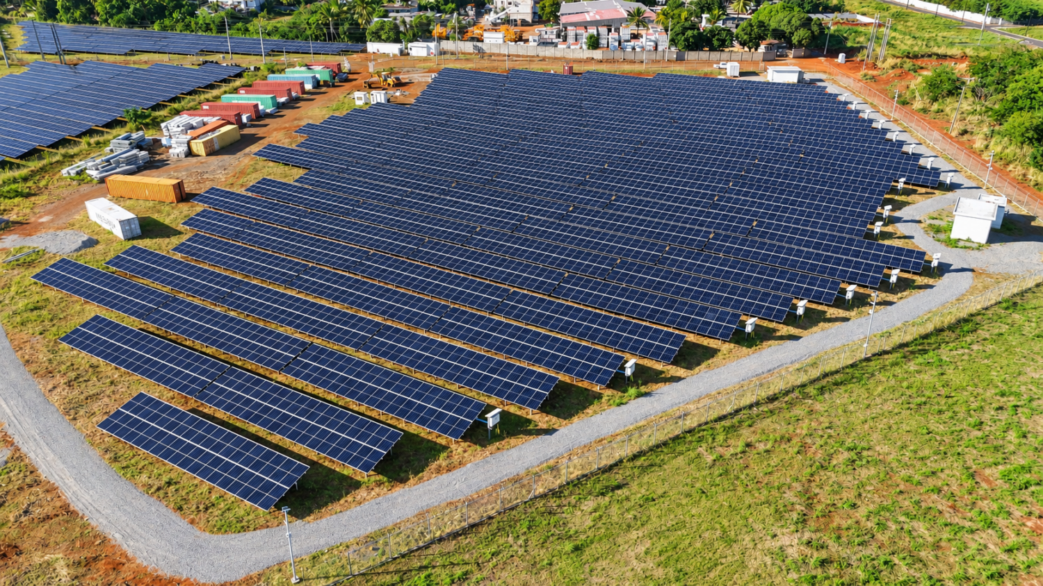 Innodis-GreenYellow-centrale-solaire-sol-png